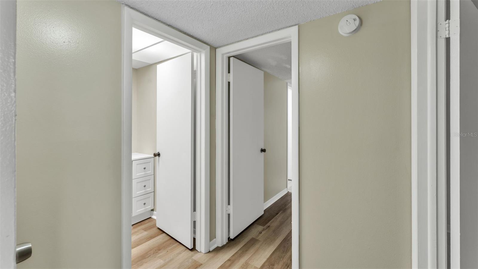 Image 18 of 39 For 2025 Sylvester Road N101