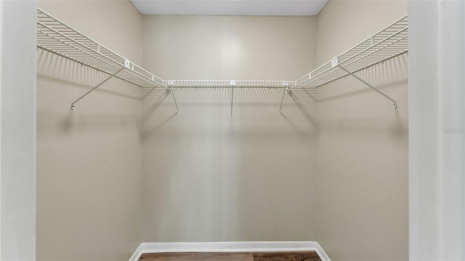 Image 21 of 39 For 2025 Sylvester Road N101