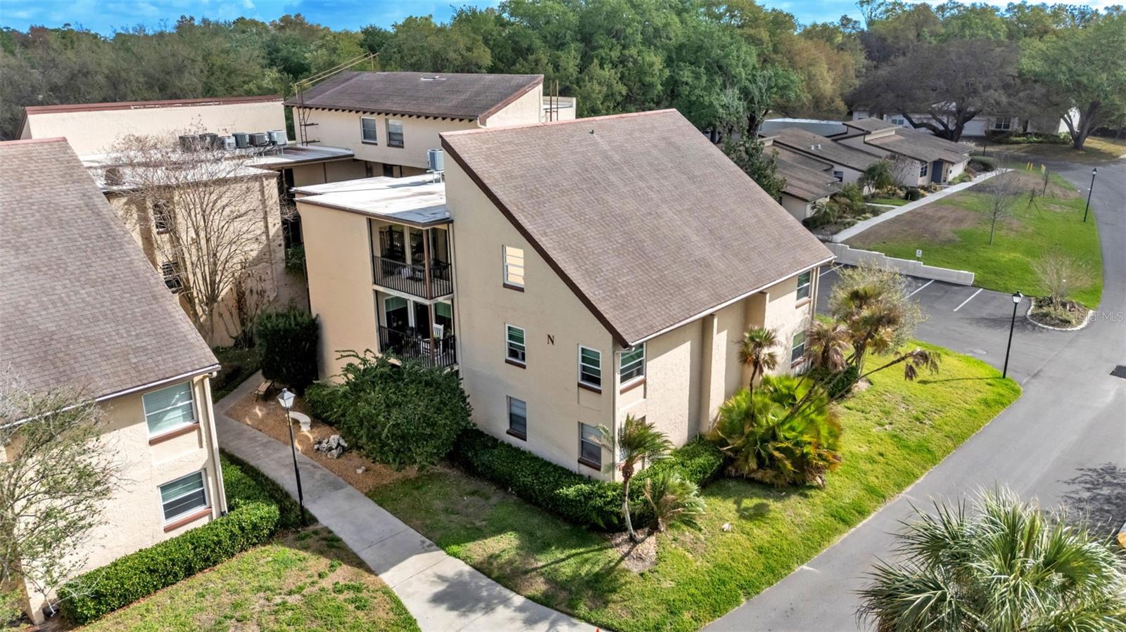 Image 33 of 39 For 2025 Sylvester Road N101