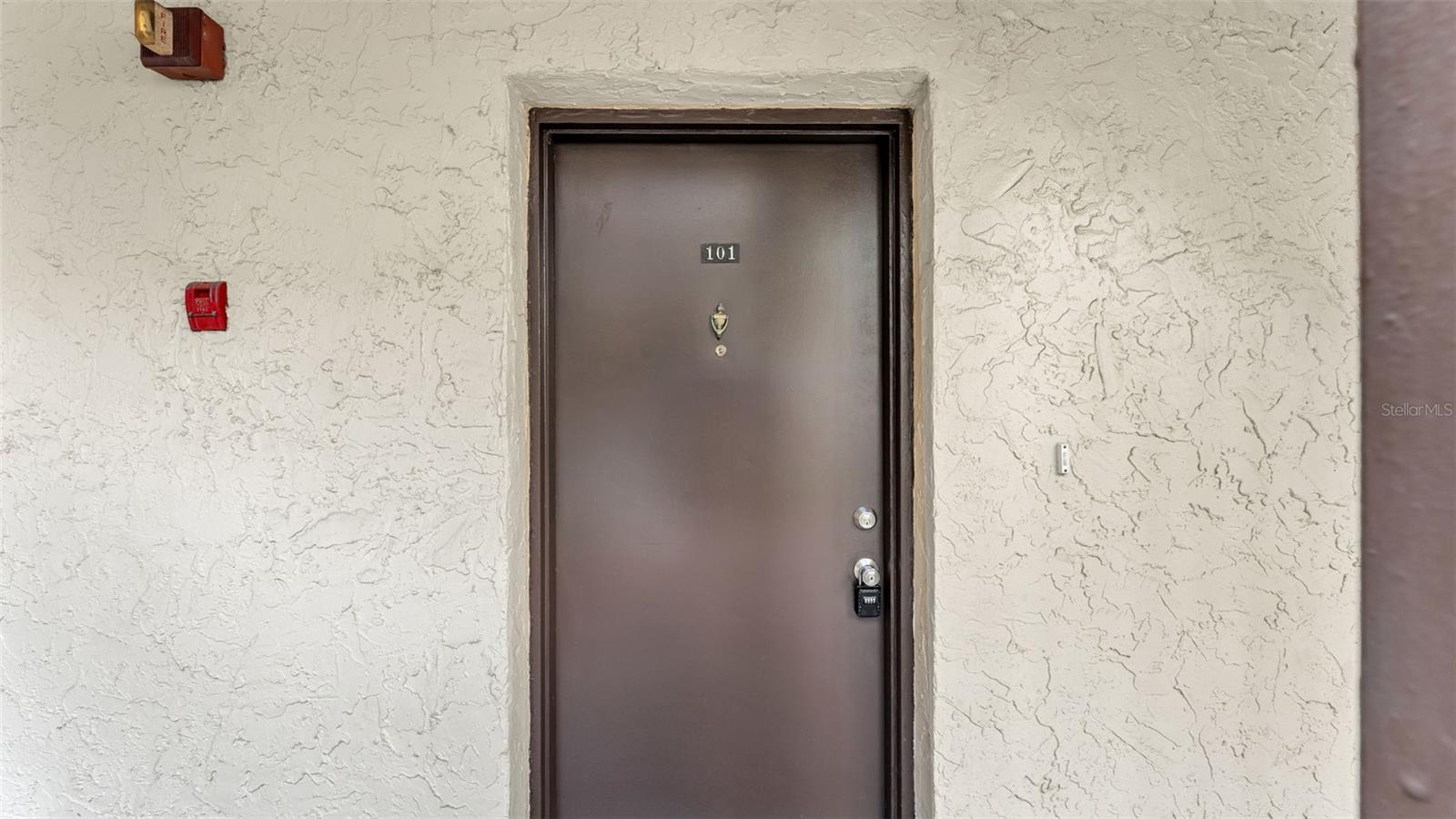 Image 7 of 39 For 2025 Sylvester Road N101