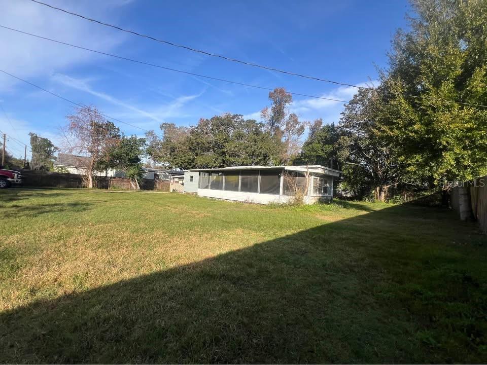 Image 10 of 10 For 2417 Parker Street