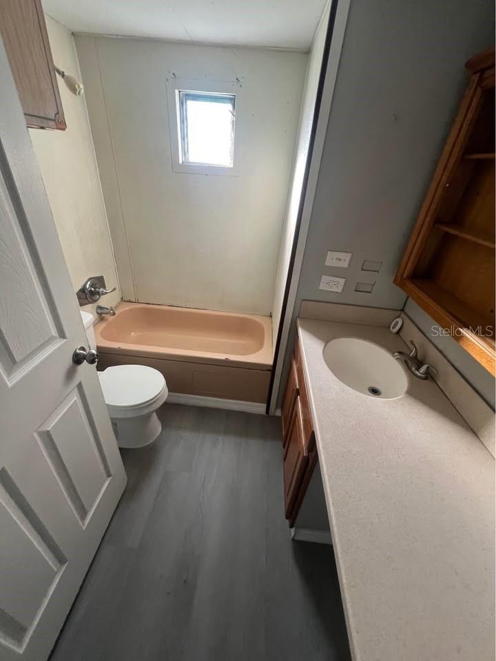 Image 5 of 10 For 2417 Parker Street