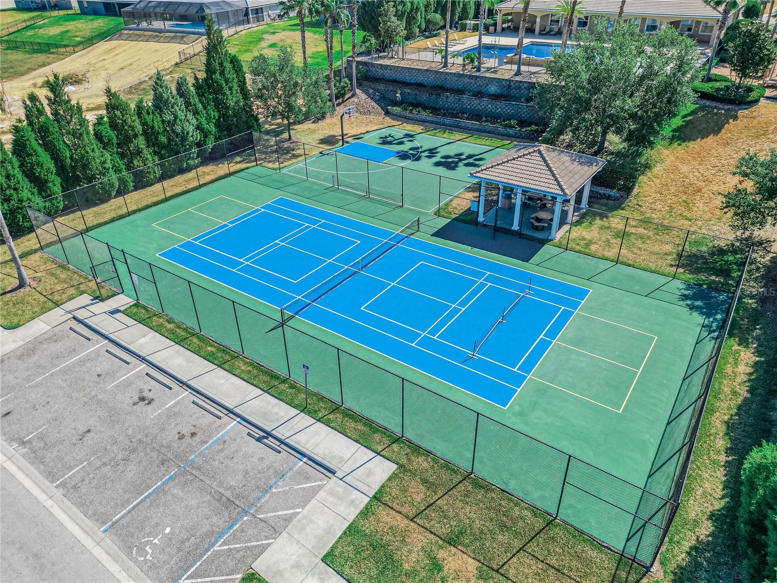 Image 42 of 47 For 4526 Grandview Glen Drive