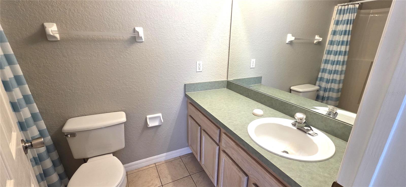 Image 16 of 30 For 528 Reserve Drive