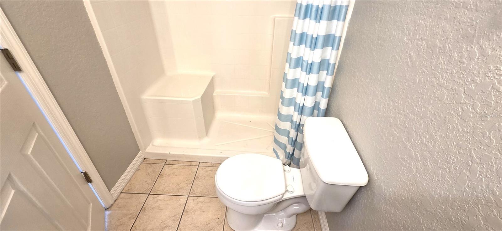 Image 17 of 30 For 528 Reserve Drive