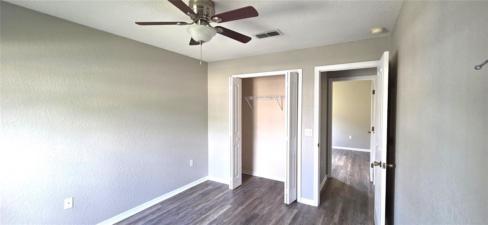 Image 22 of 30 For 528 Reserve Drive