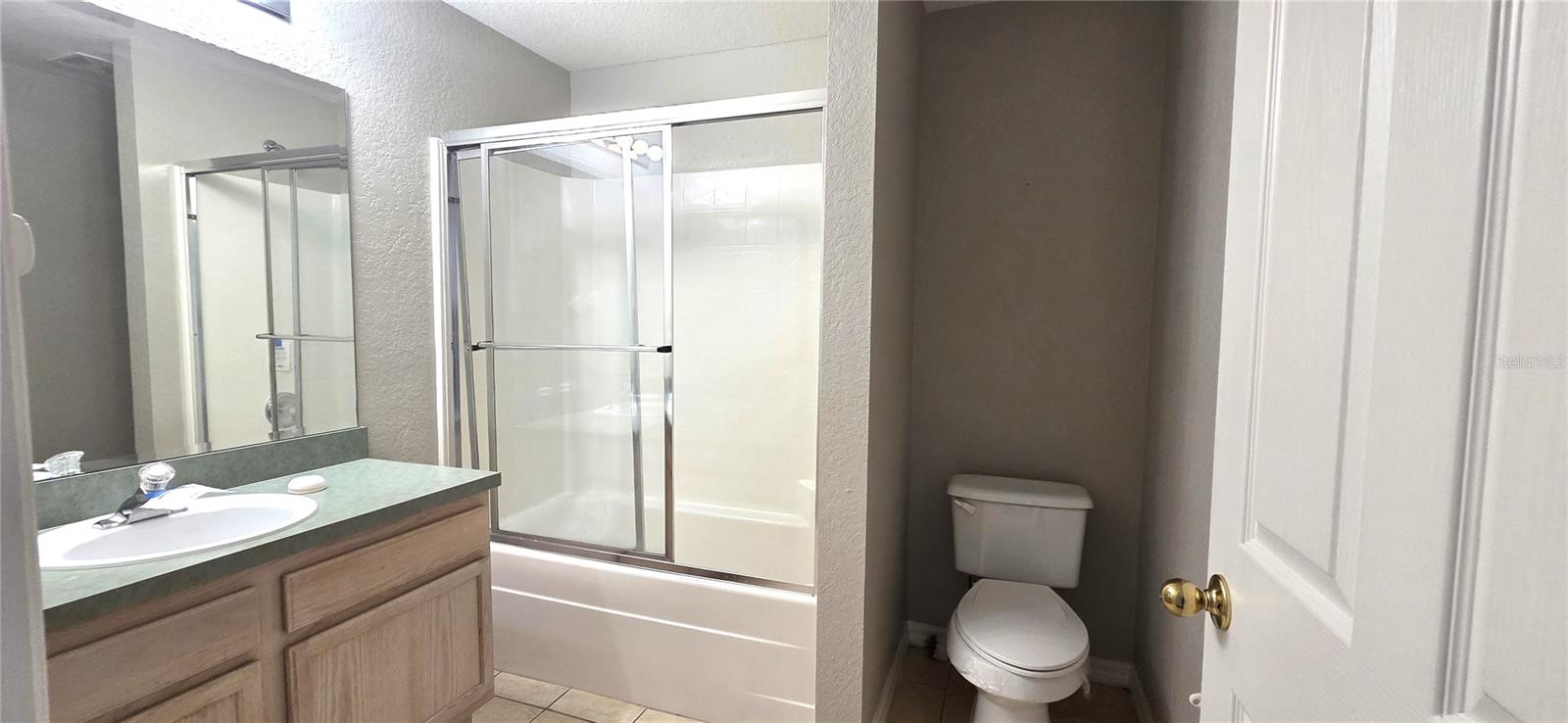 Image 23 of 30 For 528 Reserve Drive