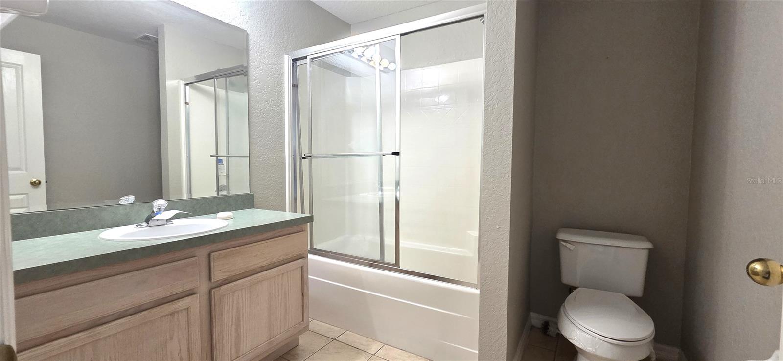 Image 24 of 30 For 528 Reserve Drive