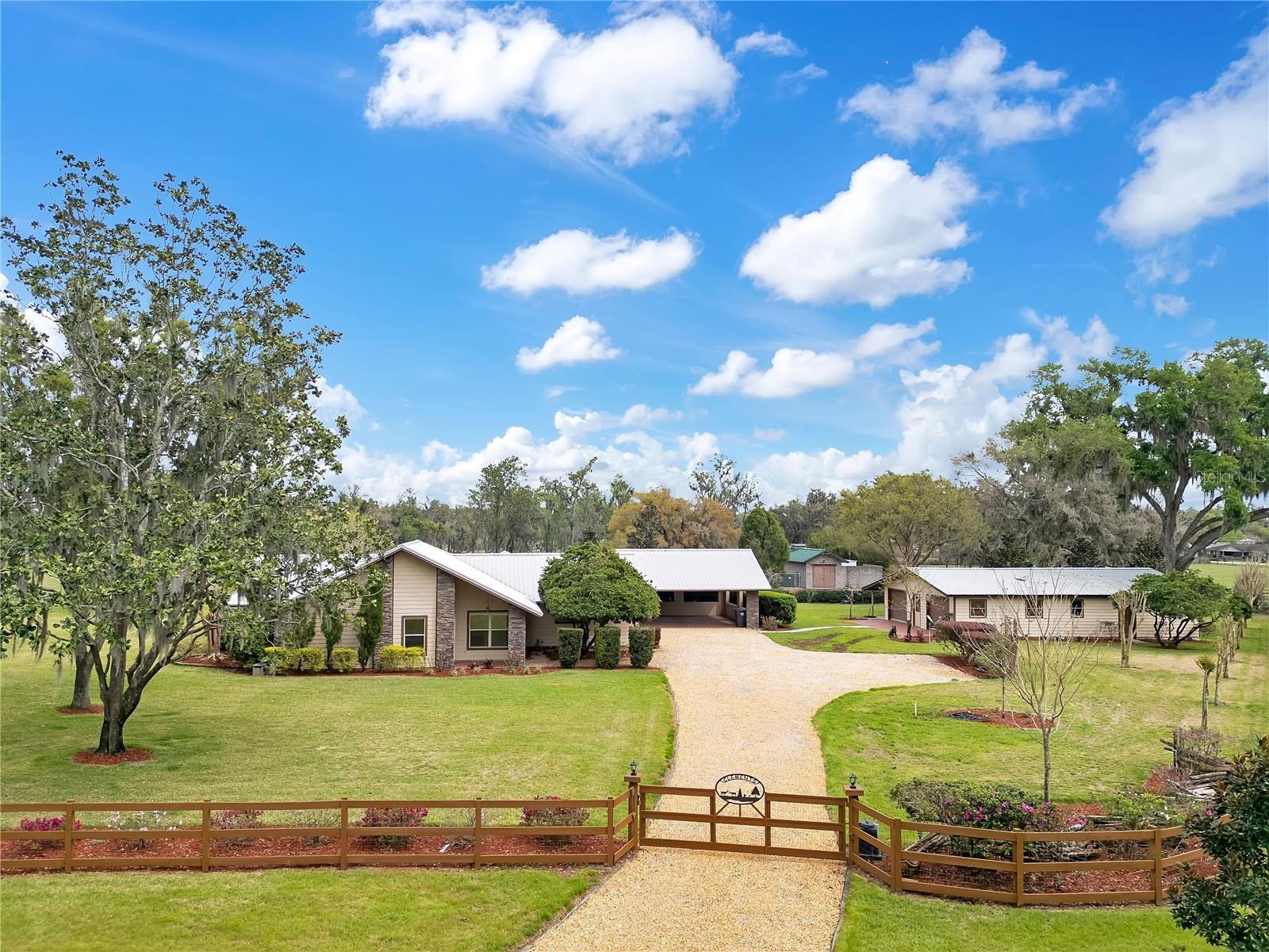 Image 2 of 81 For 1401 Buell Court