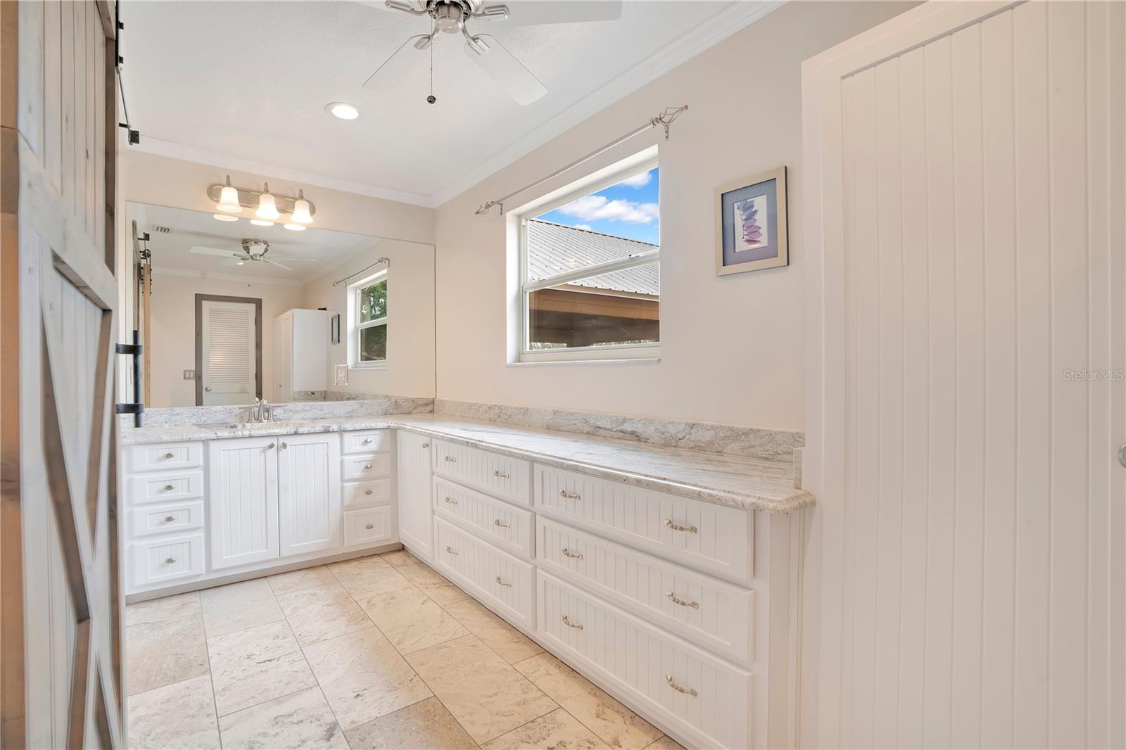 Image 30 of 81 For 1401 Buell Court