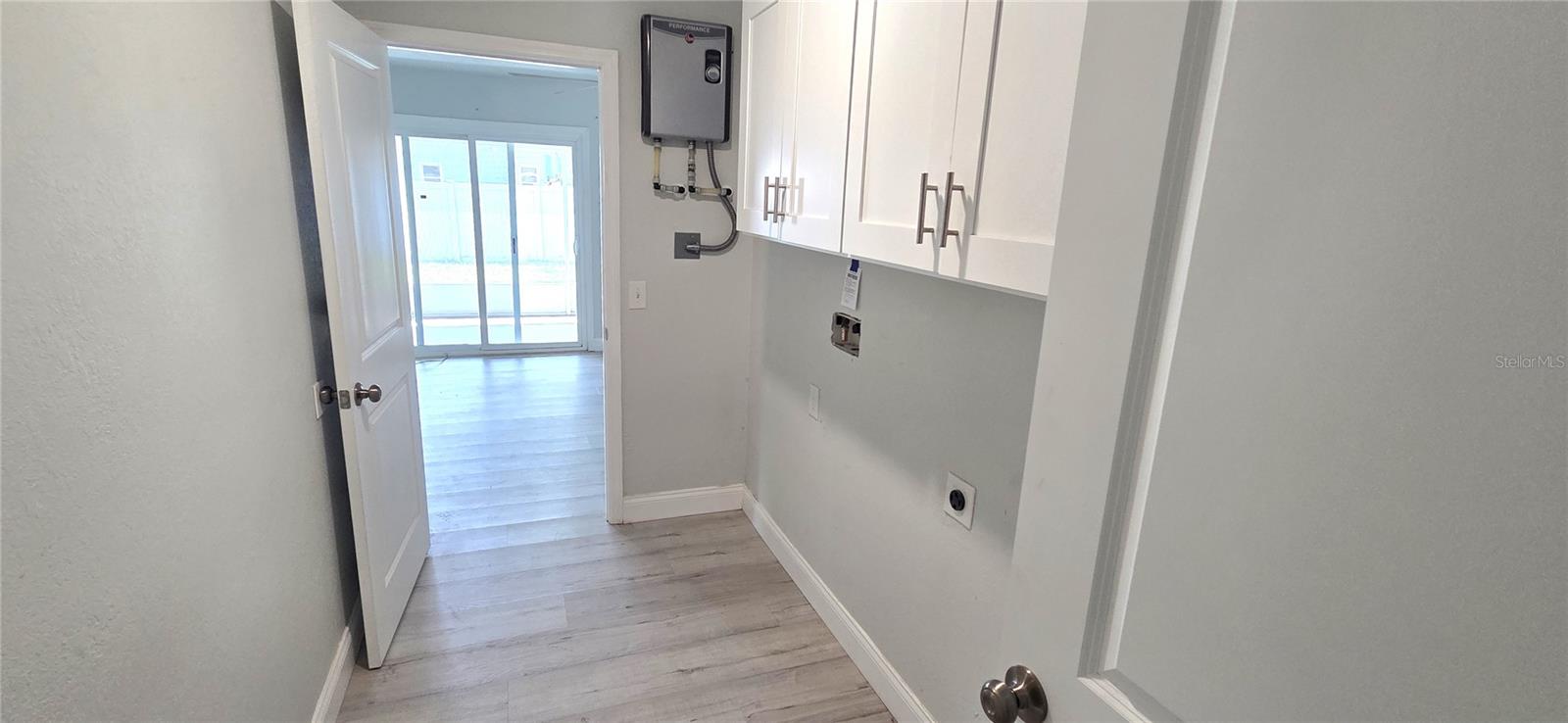 Image 15 of 44 For 132 James Street