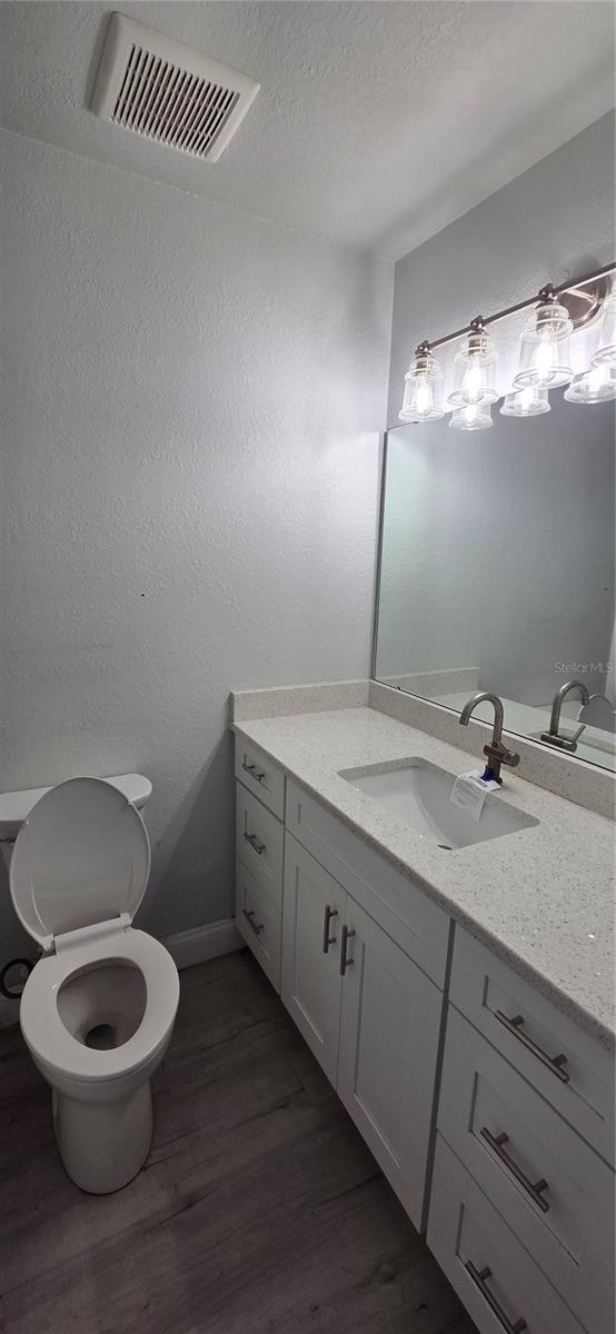 Image 25 of 44 For 132 James Street