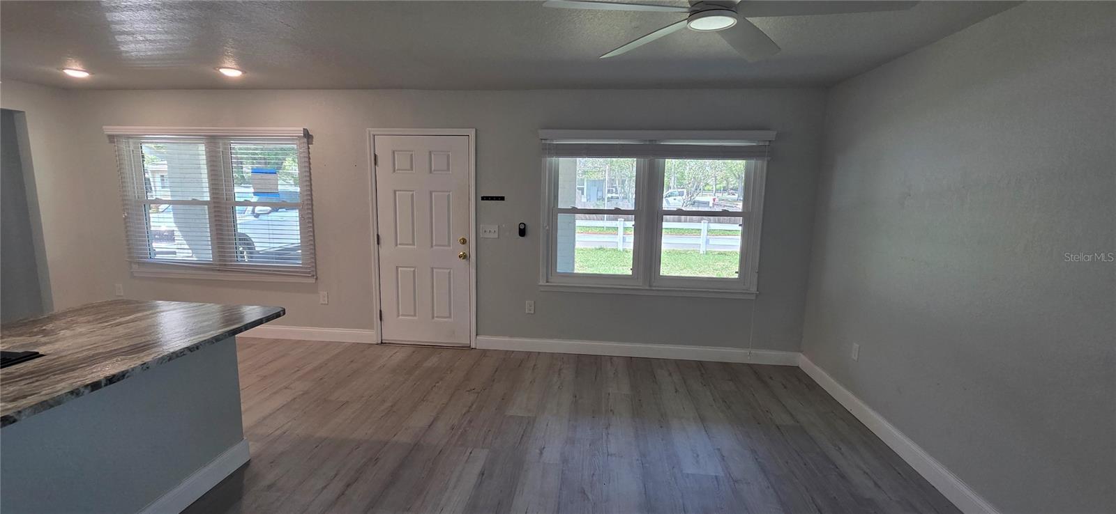 Image 3 of 44 For 132 James Street