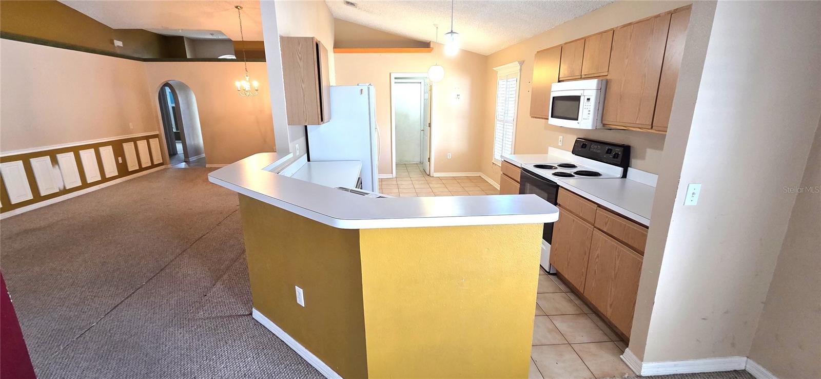 Image 12 of 33 For 4716 Little Denise Court