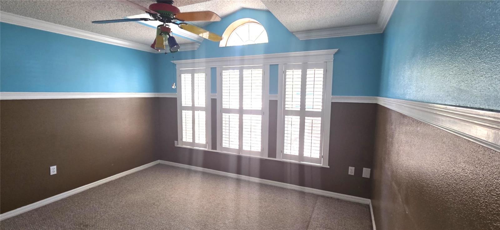 Image 16 of 33 For 4716 Little Denise Court