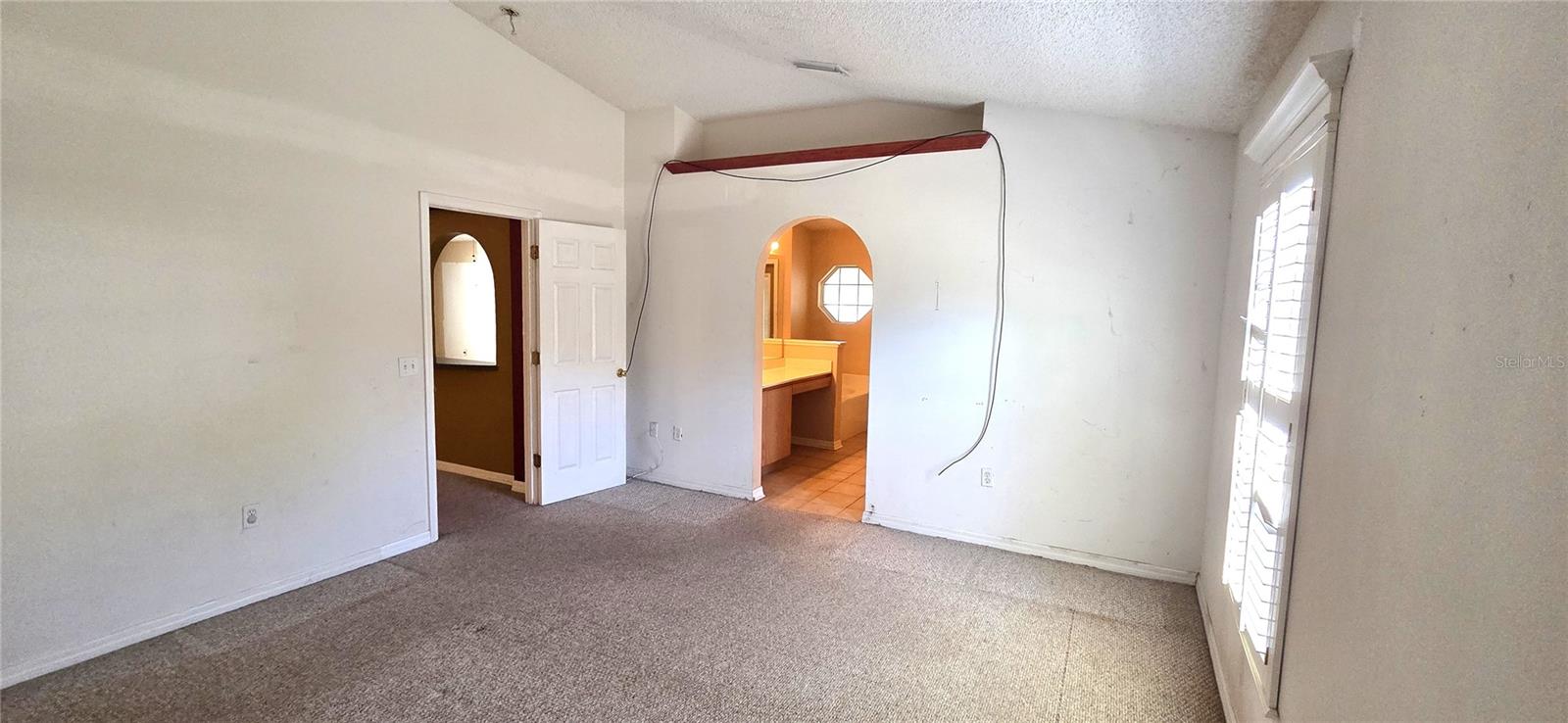 Image 22 of 33 For 4716 Little Denise Court