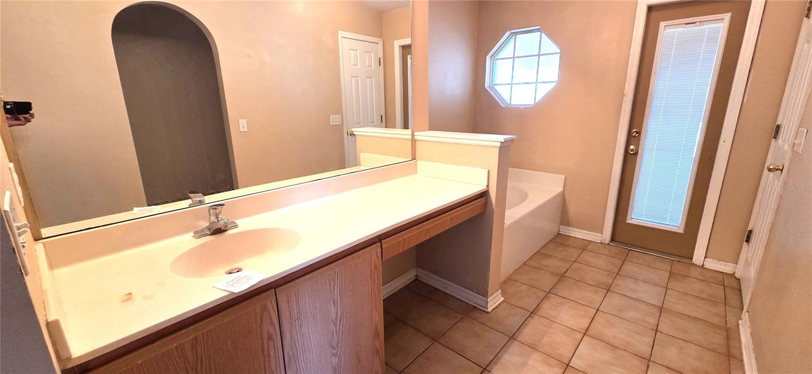 Image 25 of 33 For 4716 Little Denise Court