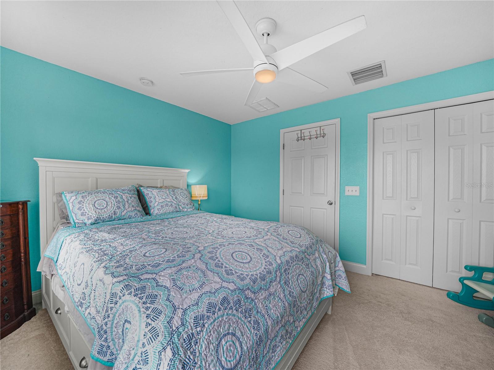 Image 19 of 29 For 2936 Mission Lakes Drive 0