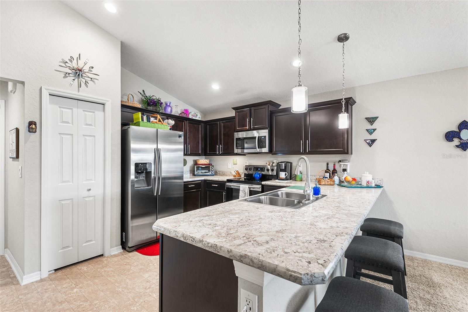 Image 6 of 29 For 574 Lorient Drive