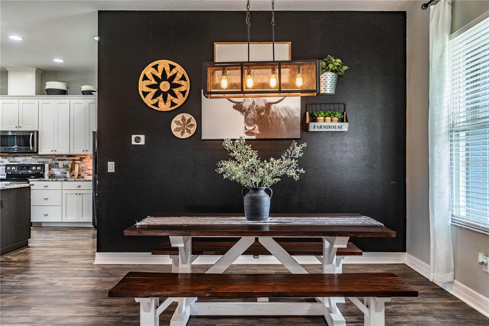 Image 17 of 88 For 3716 Saylor Lane