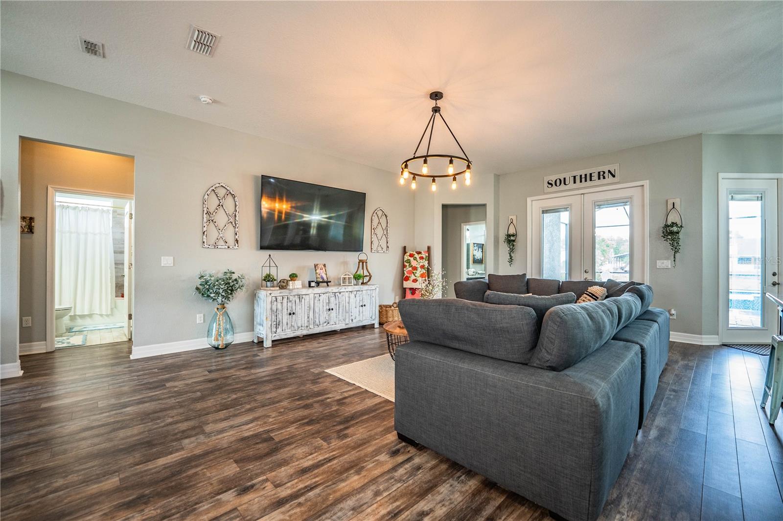 Image 24 of 88 For 3716 Saylor Lane