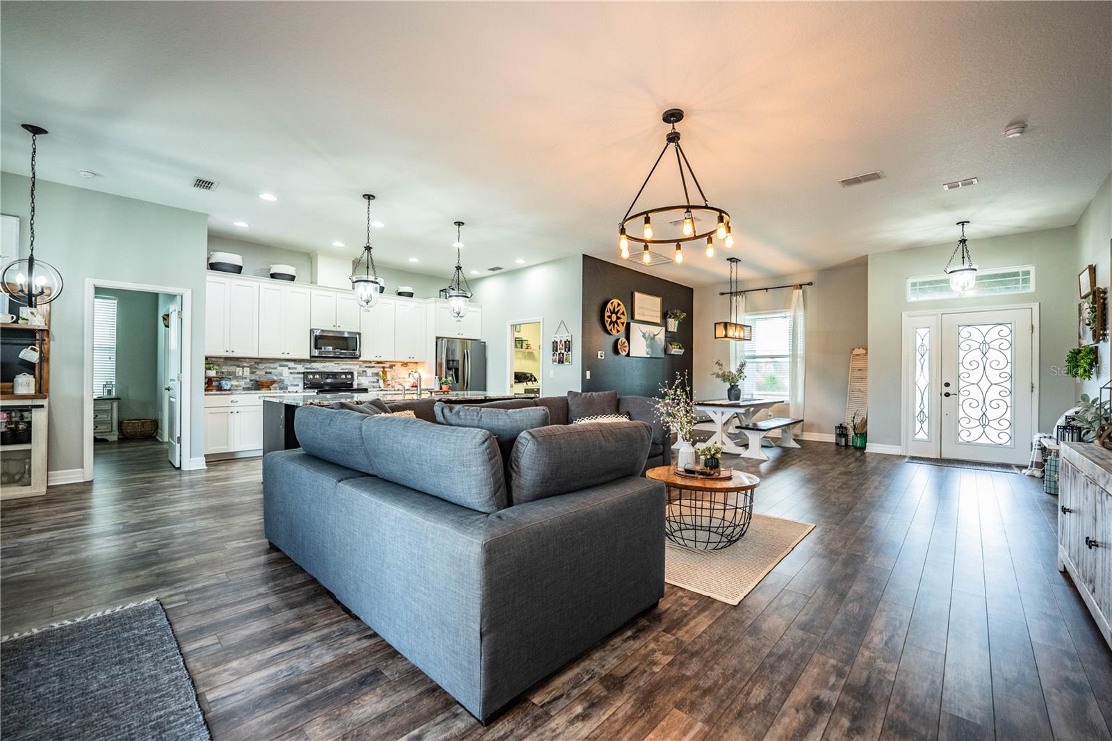 Image 28 of 88 For 3716 Saylor Lane