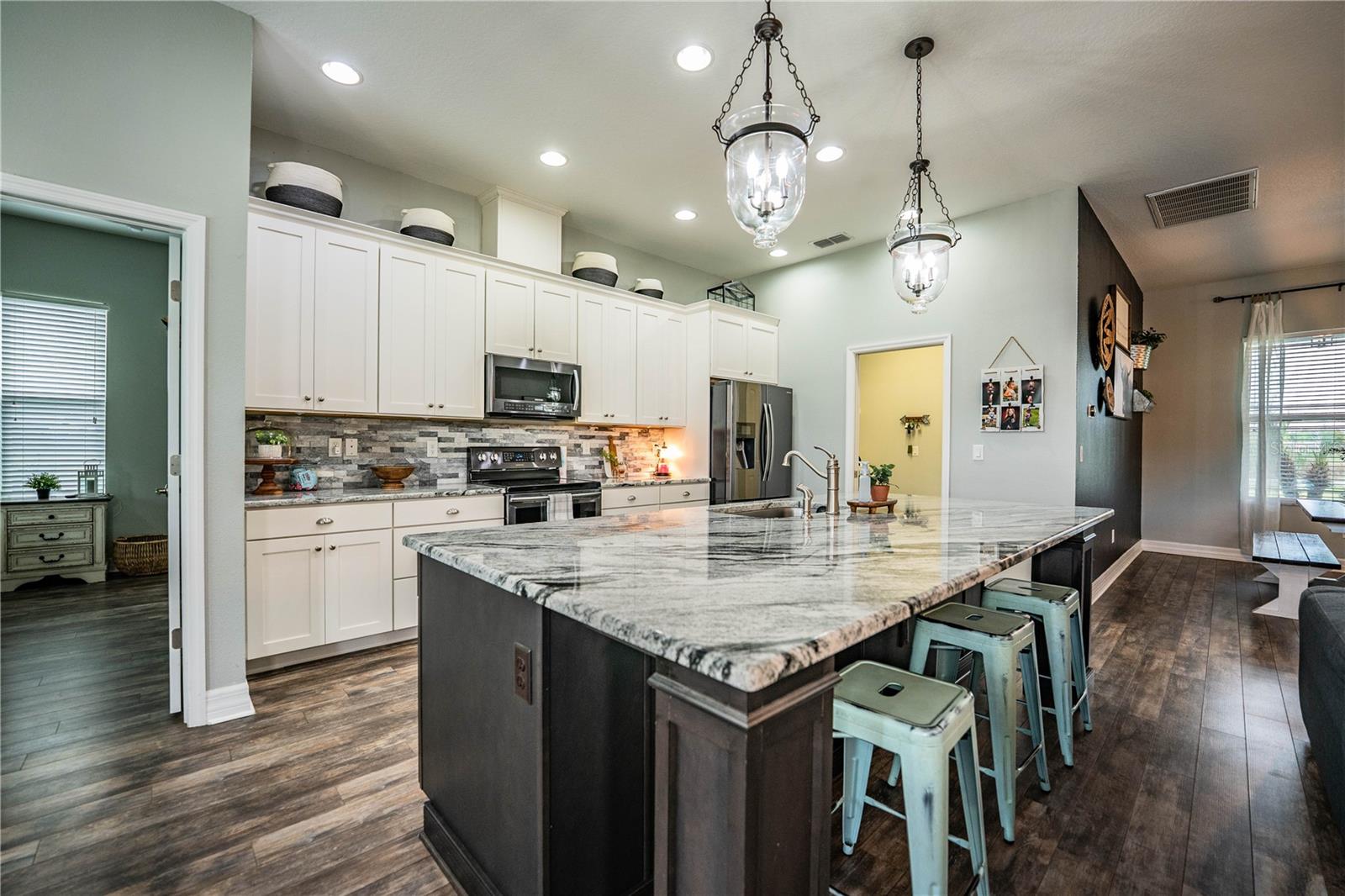 Image 29 of 88 For 3716 Saylor Lane