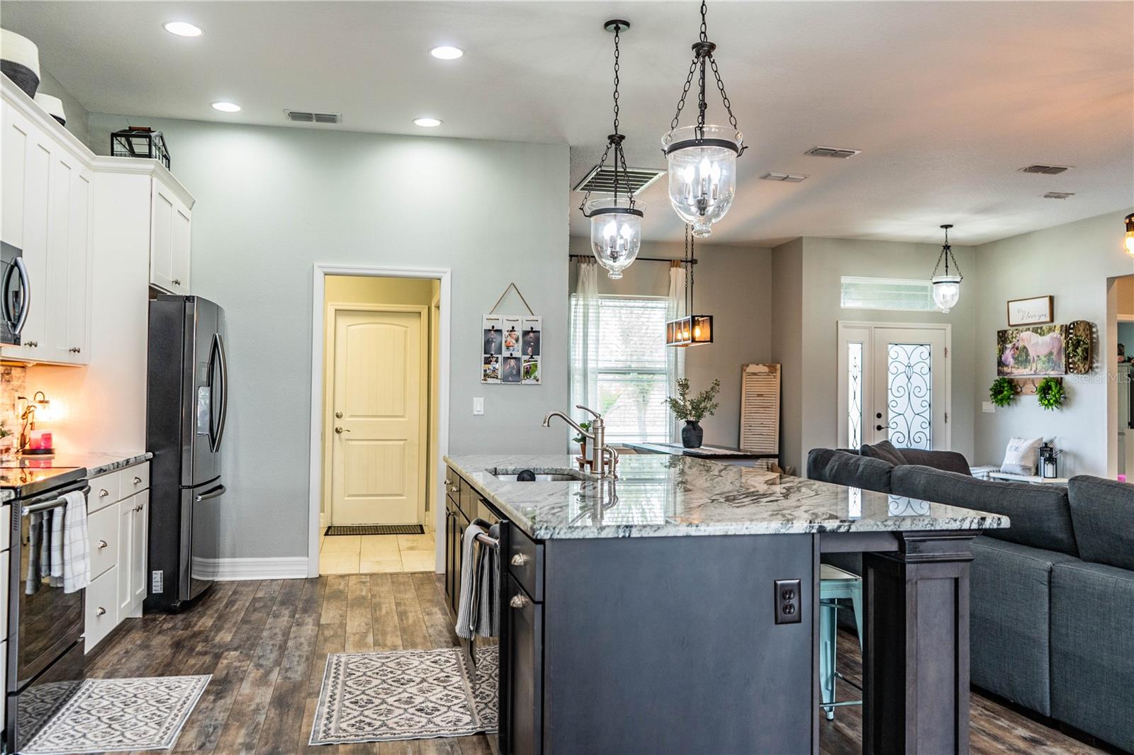 Image 32 of 88 For 3716 Saylor Lane