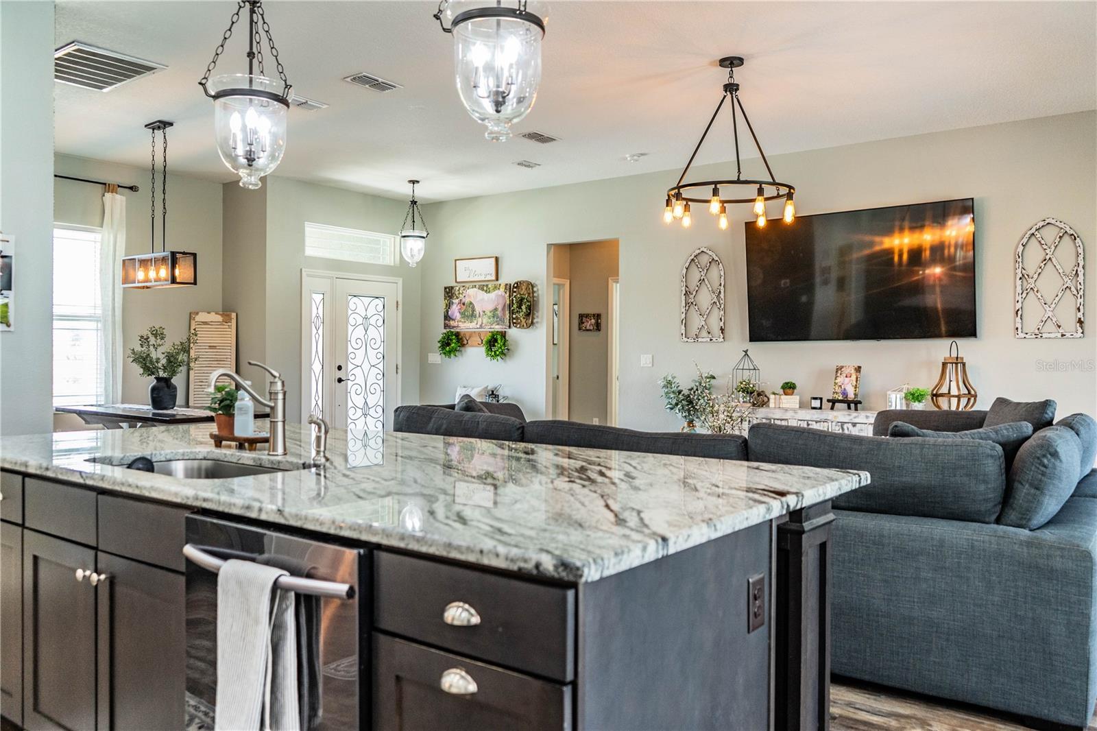 Image 33 of 88 For 3716 Saylor Lane