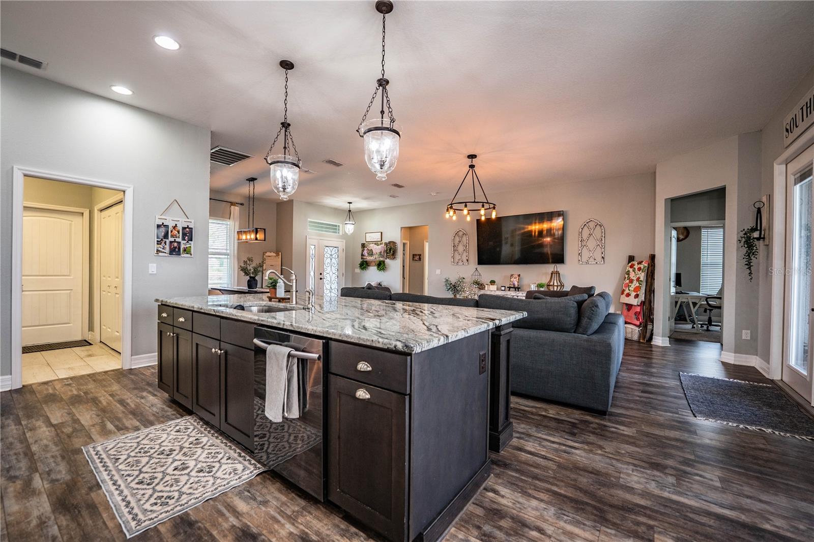 Image 34 of 88 For 3716 Saylor Lane