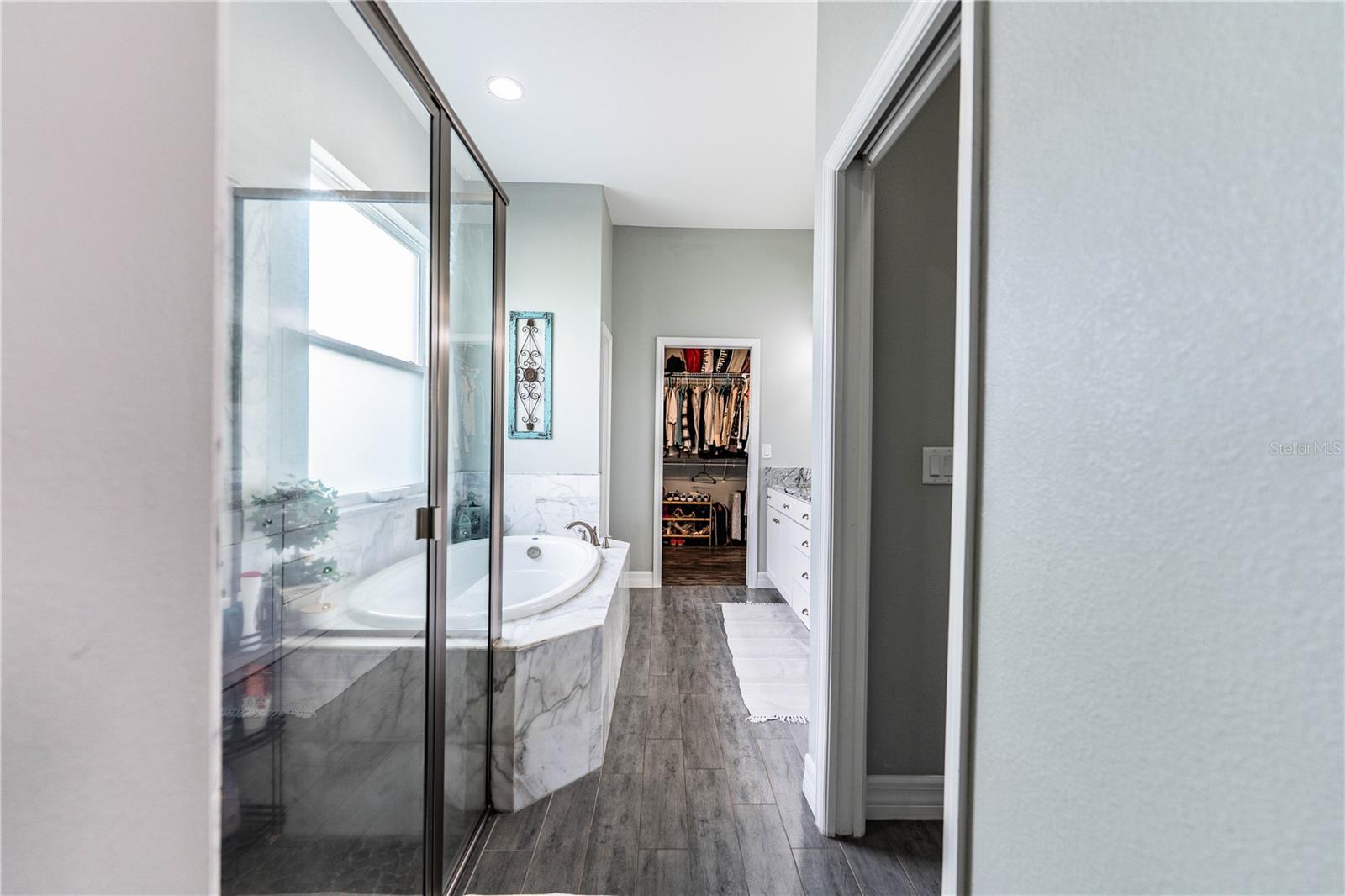 Image 45 of 88 For 3716 Saylor Lane