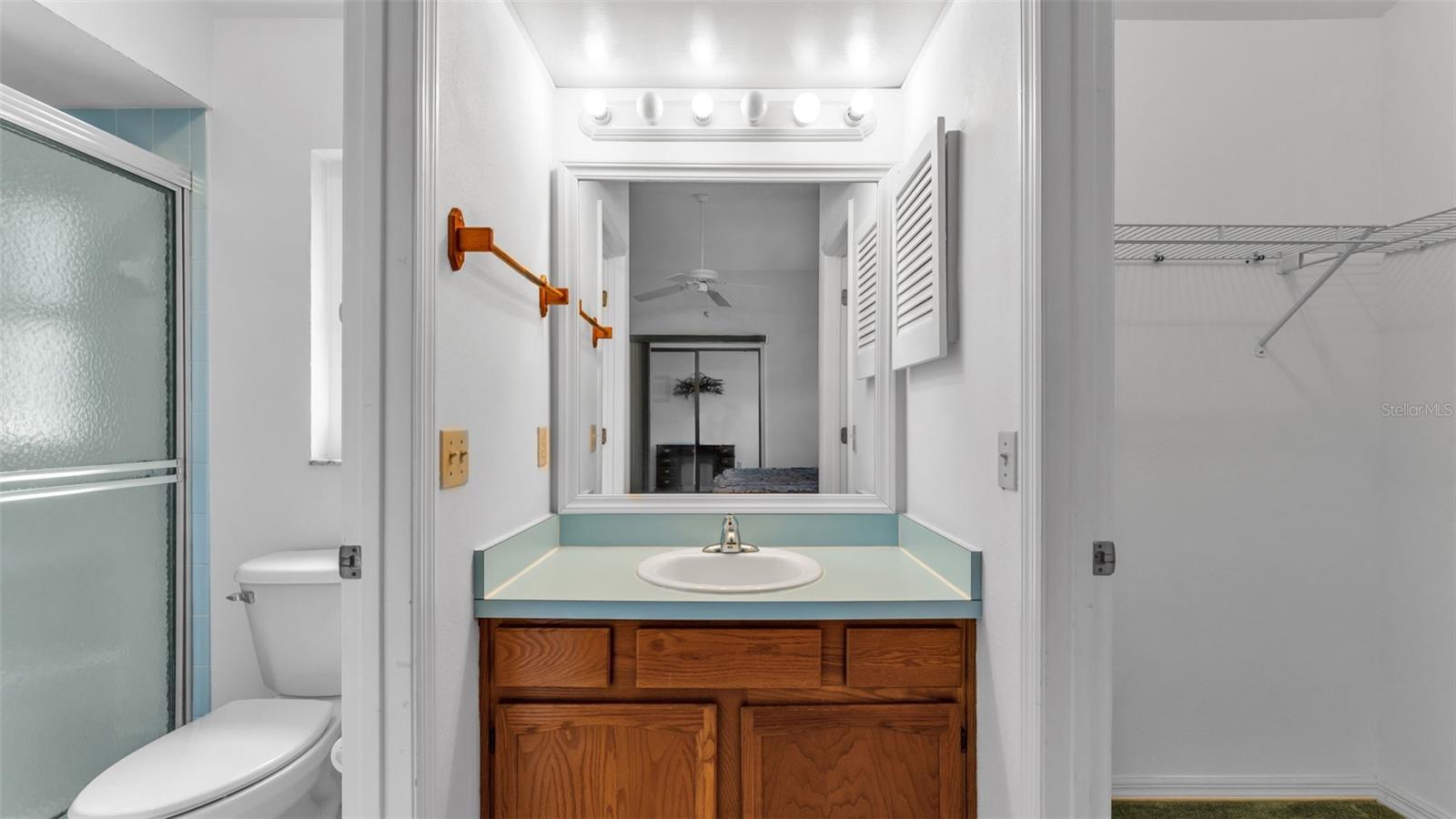 Image 13 of 69 For 6236 Raven Run