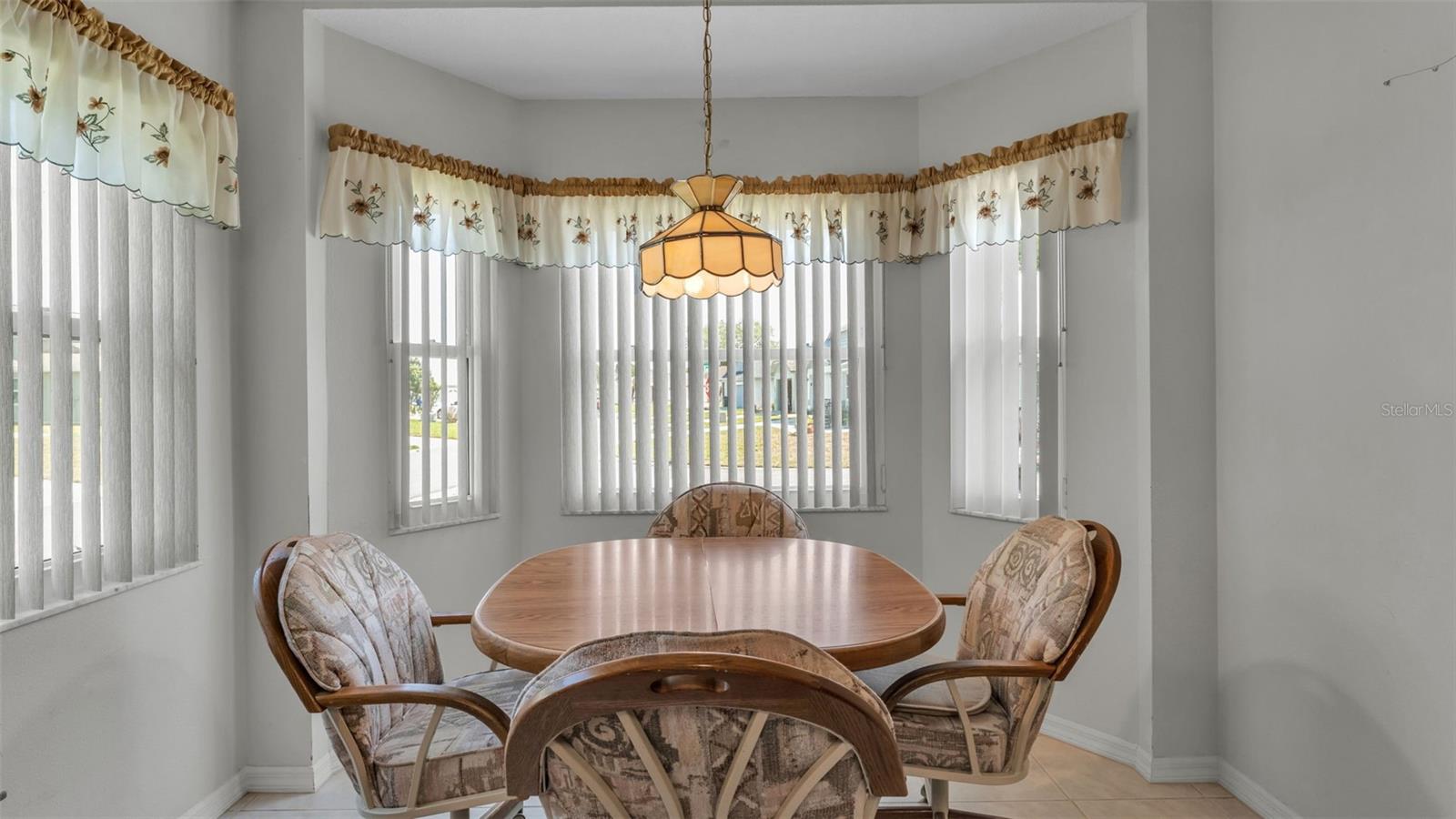 Image 27 of 69 For 6236 Raven Run