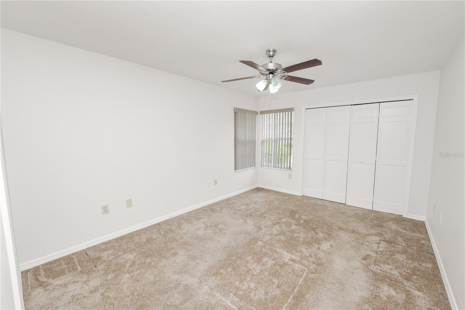 Image 11 of 19 For 3261 Stonewater Drive 37