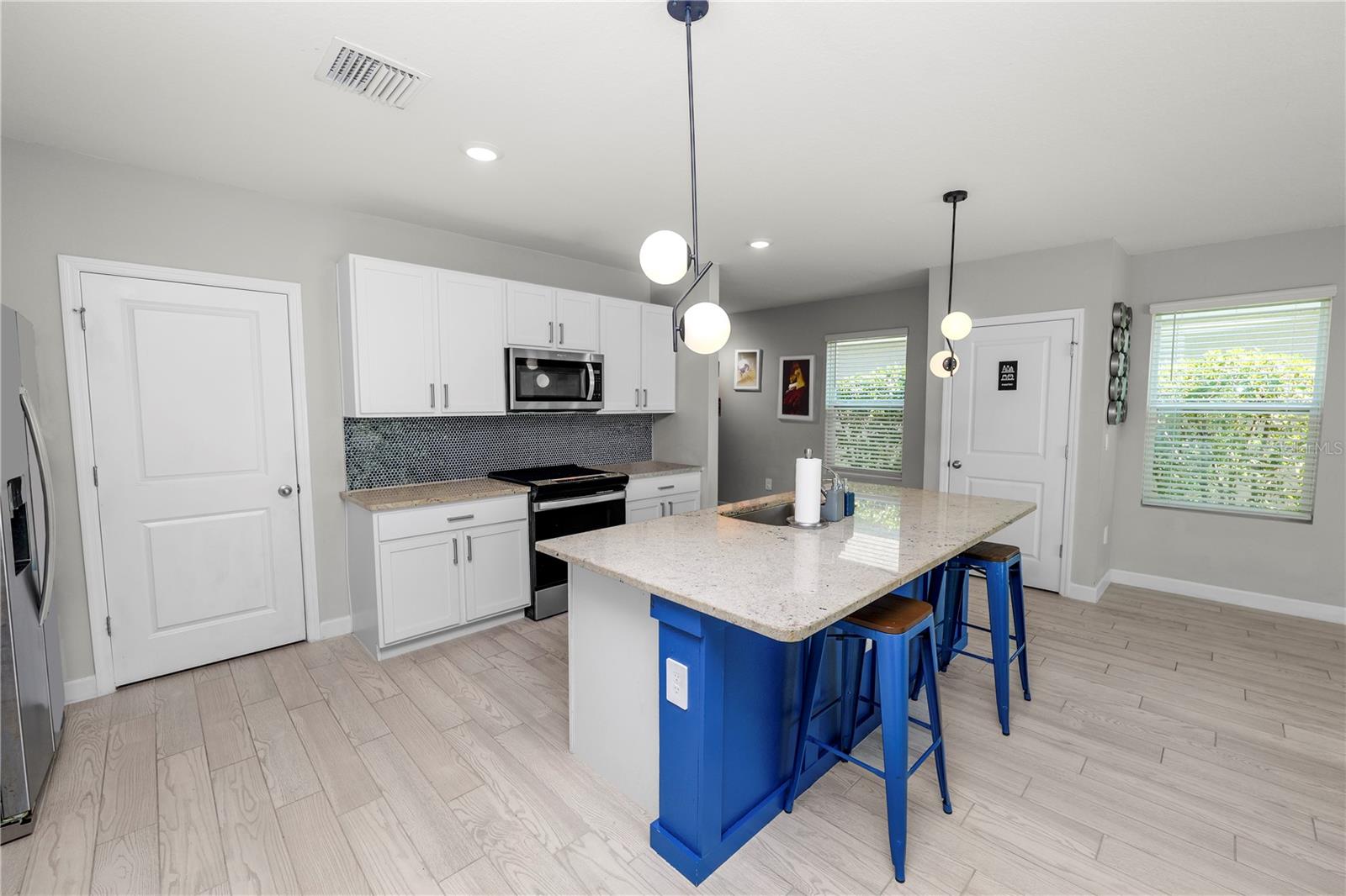 Image 12 of 62 For 3231 Hilltop Circle