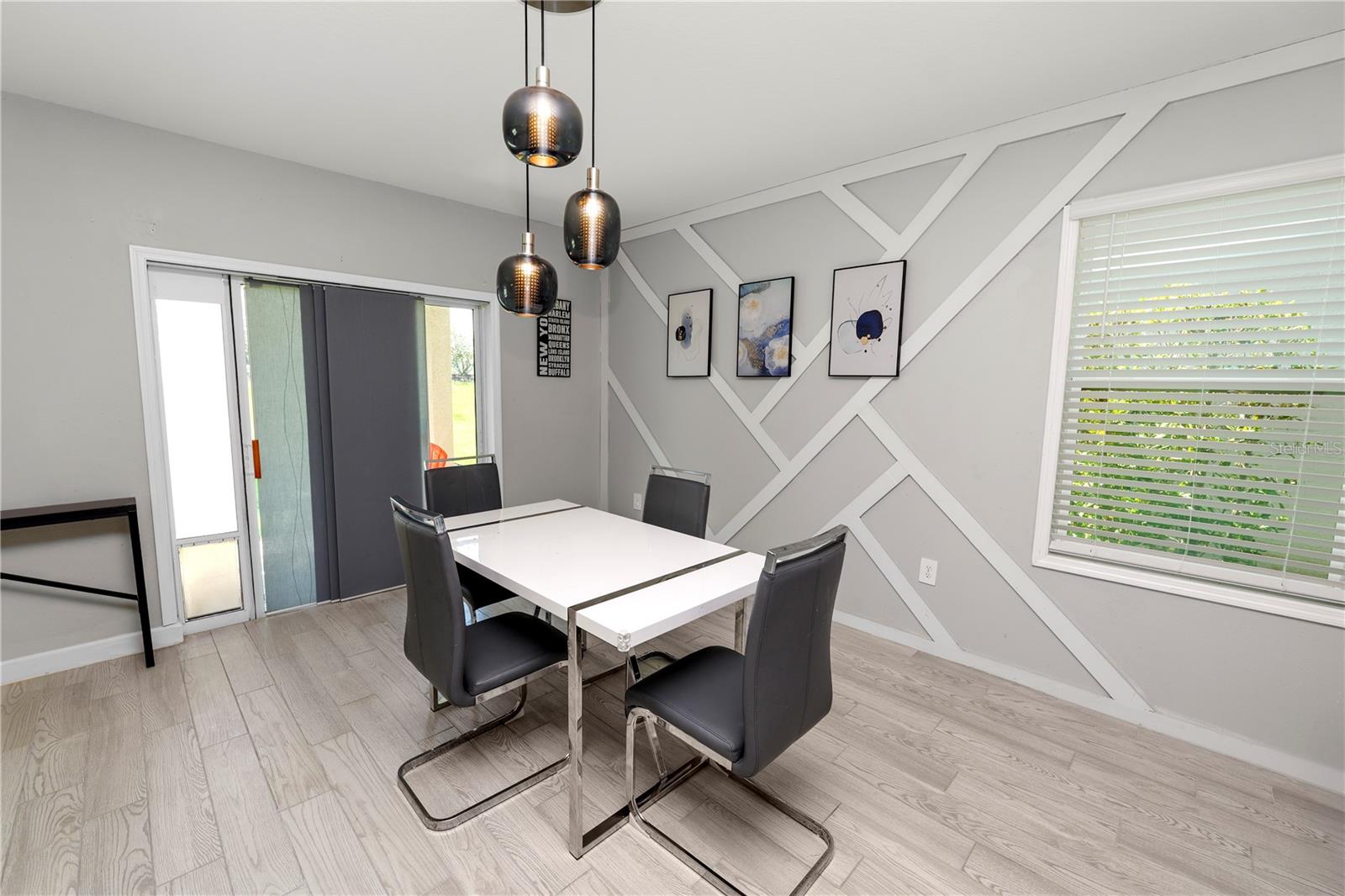 Image 18 of 62 For 3231 Hilltop Circle