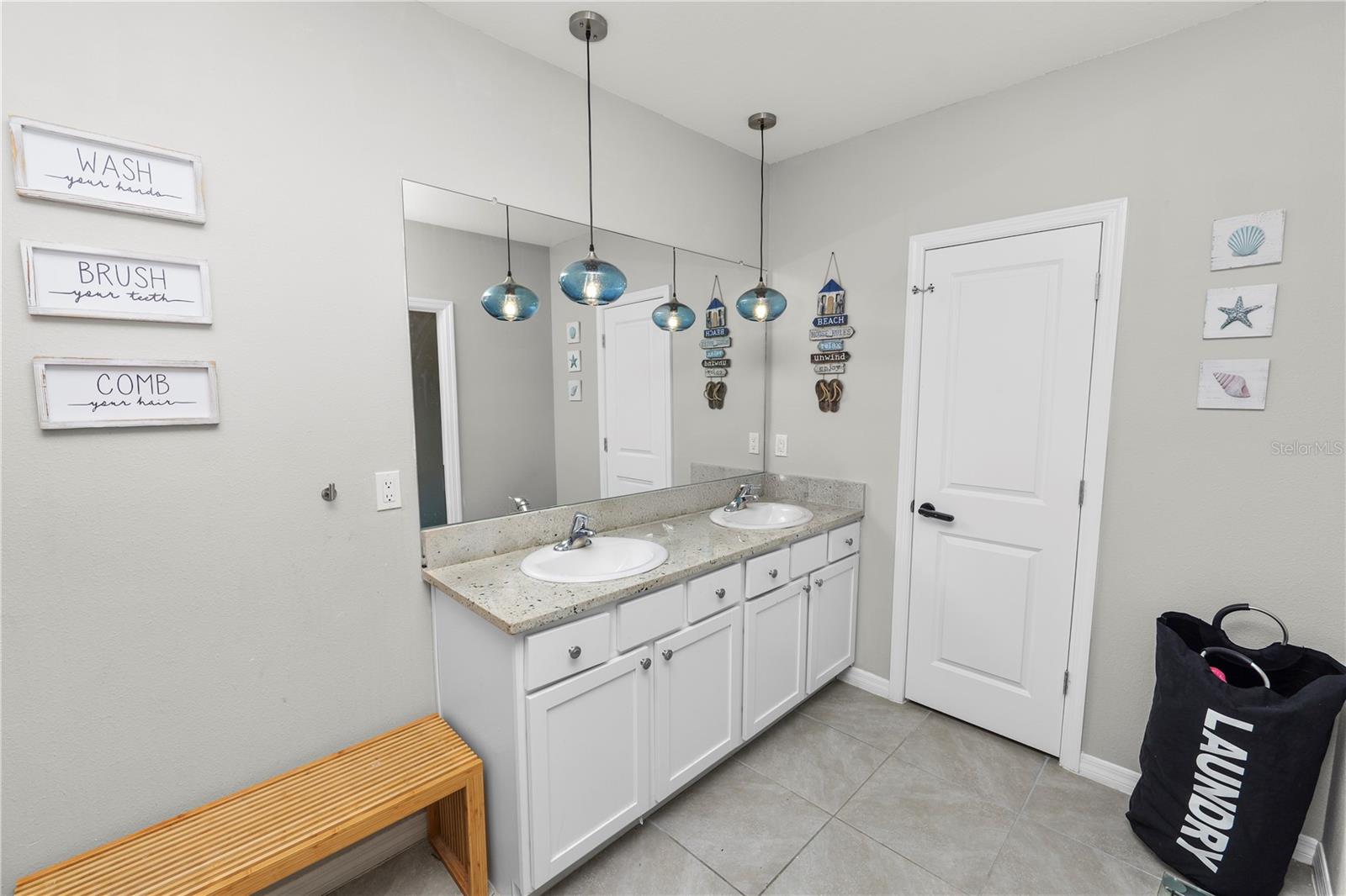 Image 24 of 62 For 3231 Hilltop Circle