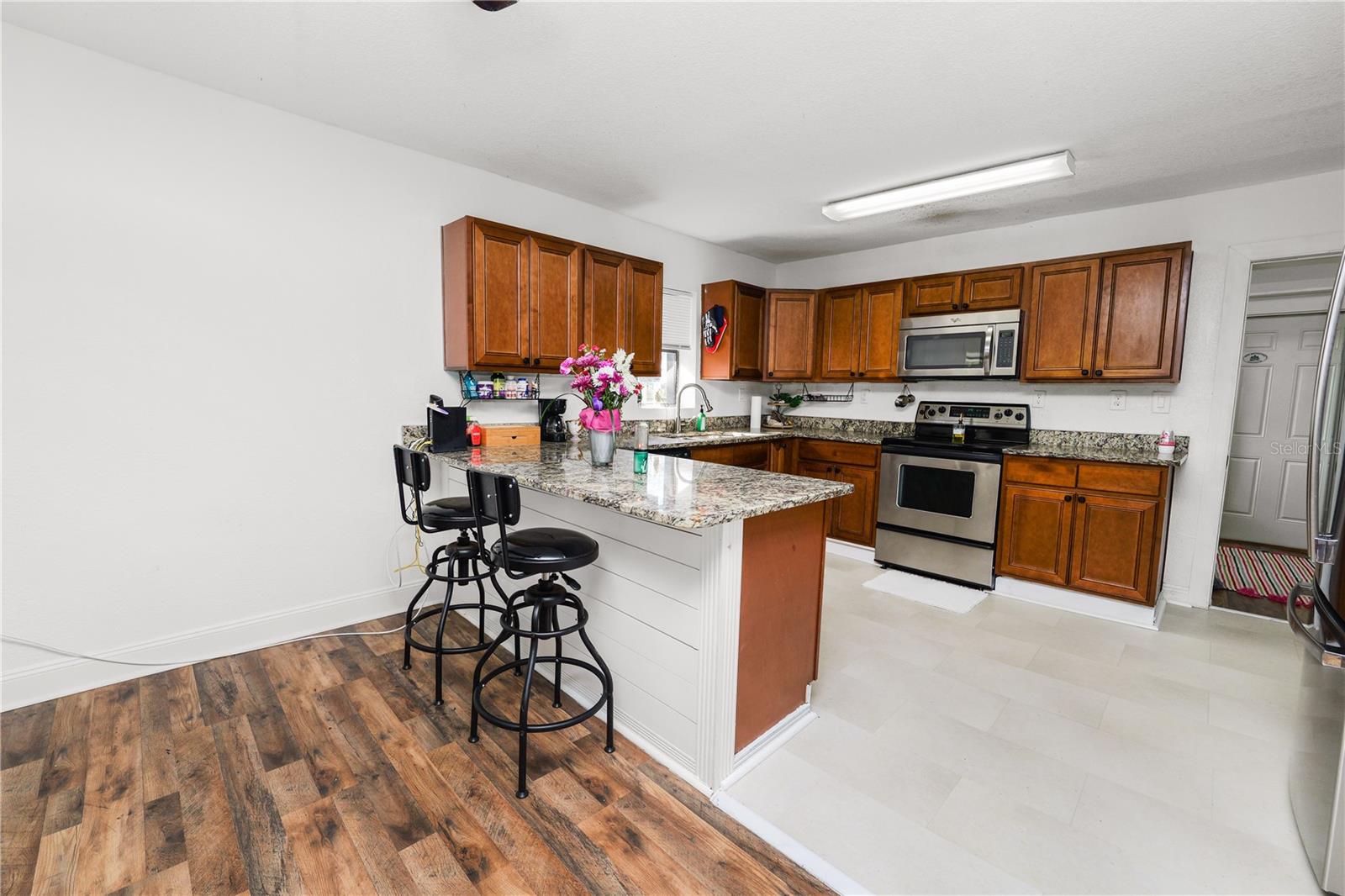 Image 11 of 49 For 1250 Mitchell Street