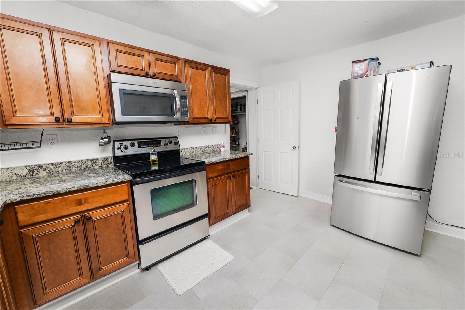 Image 16 of 49 For 1250 Mitchell Street