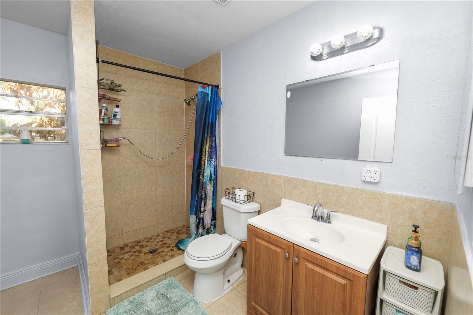 Image 24 of 49 For 1250 Mitchell Street