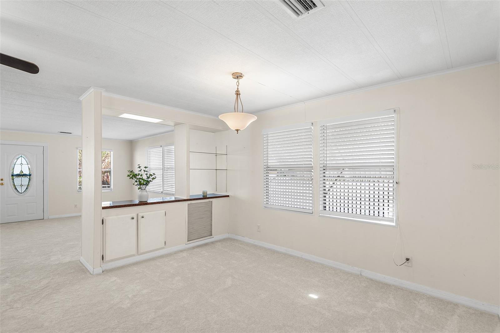 Image 15 of 38 For 914 Pine Ridge Drive