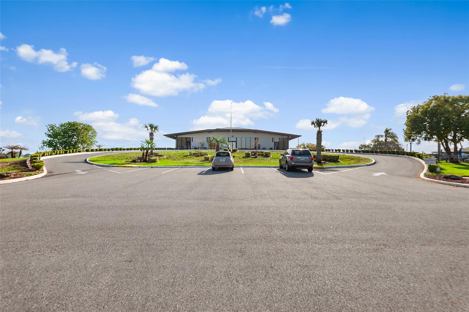 Image 33 of 38 For 914 Pine Ridge Drive