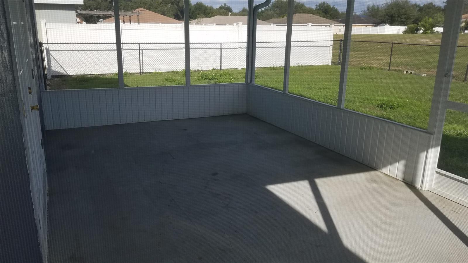 Image 13 of 14 For 1367 Laurel Glen Drive