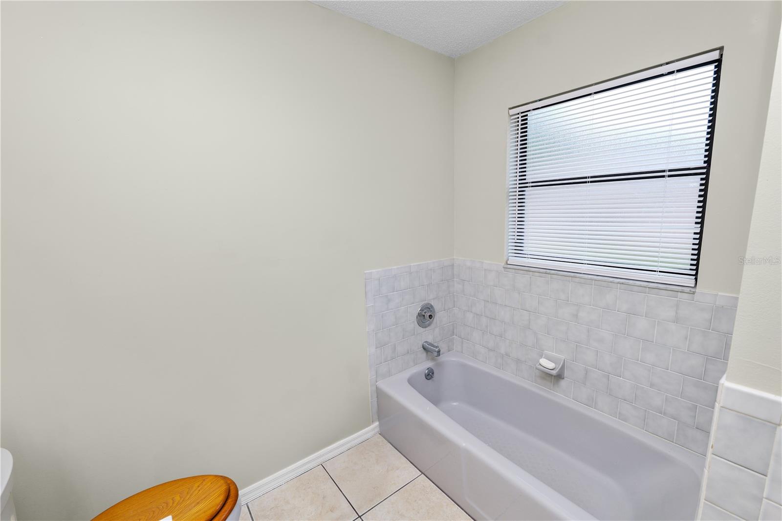 Image 35 of 59 For 5113 Moll Acres Drive