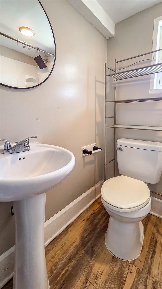 Image 9 of 9 For 602 Emma Street