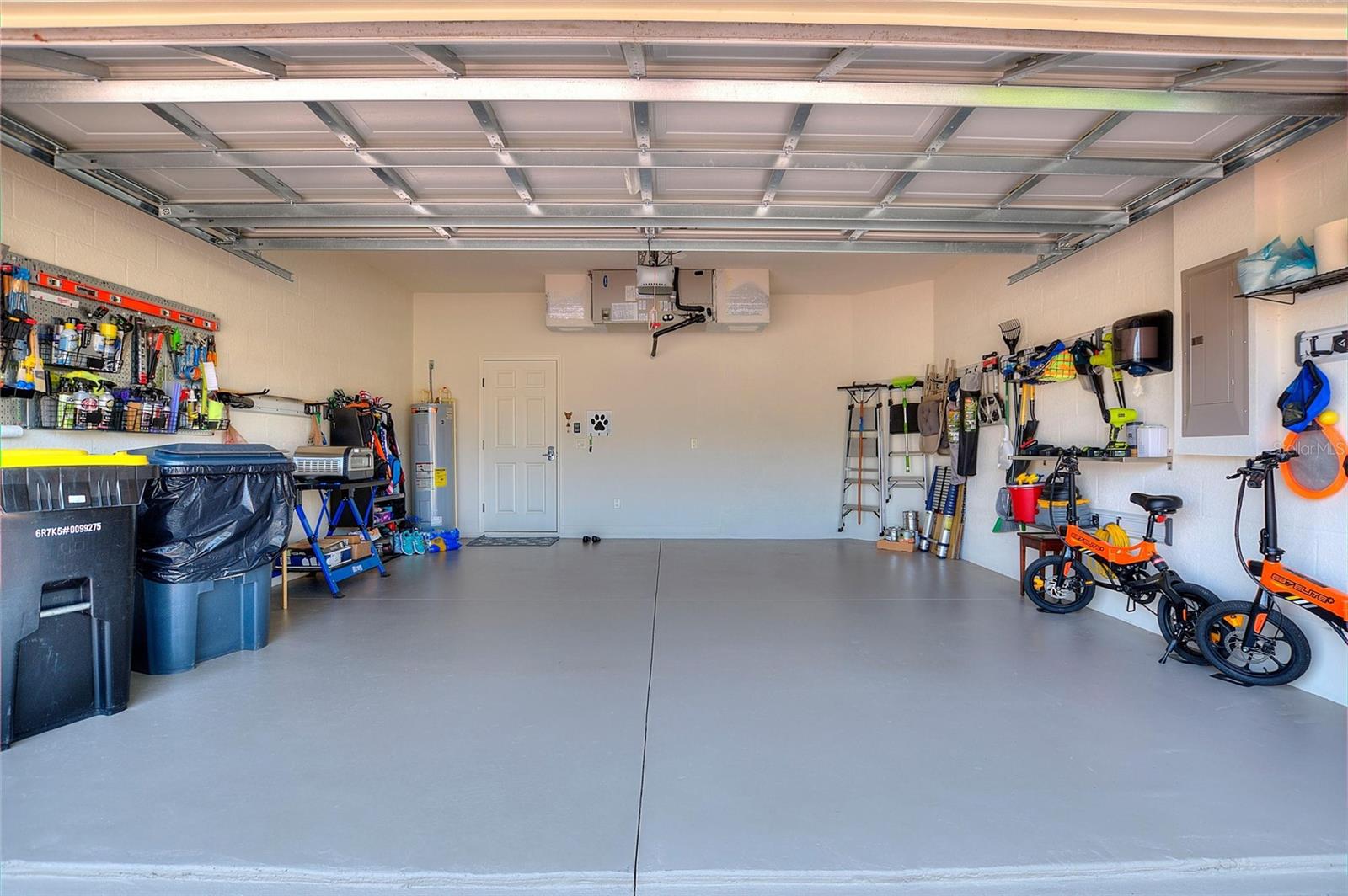 Image 23 of 46 For 1678 Linz Court