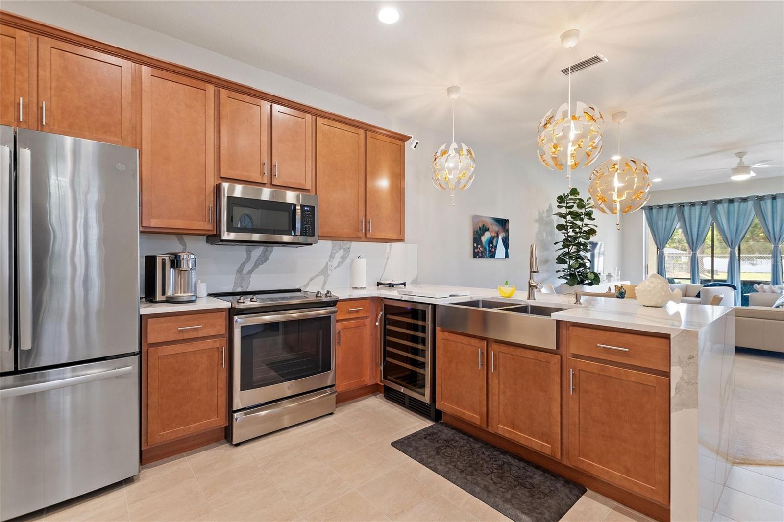 Image 4 of 46 For 1678 Linz Court