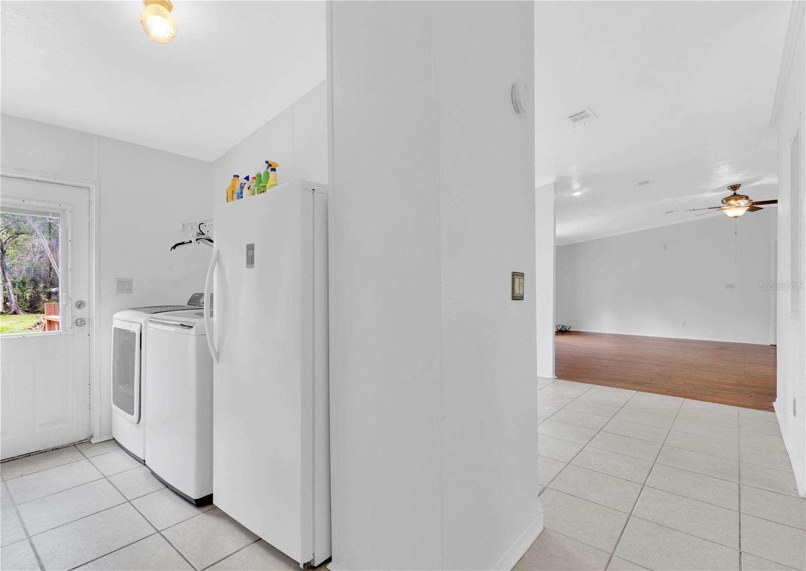 Image 21 of 39 For 6013 Halabrin Road