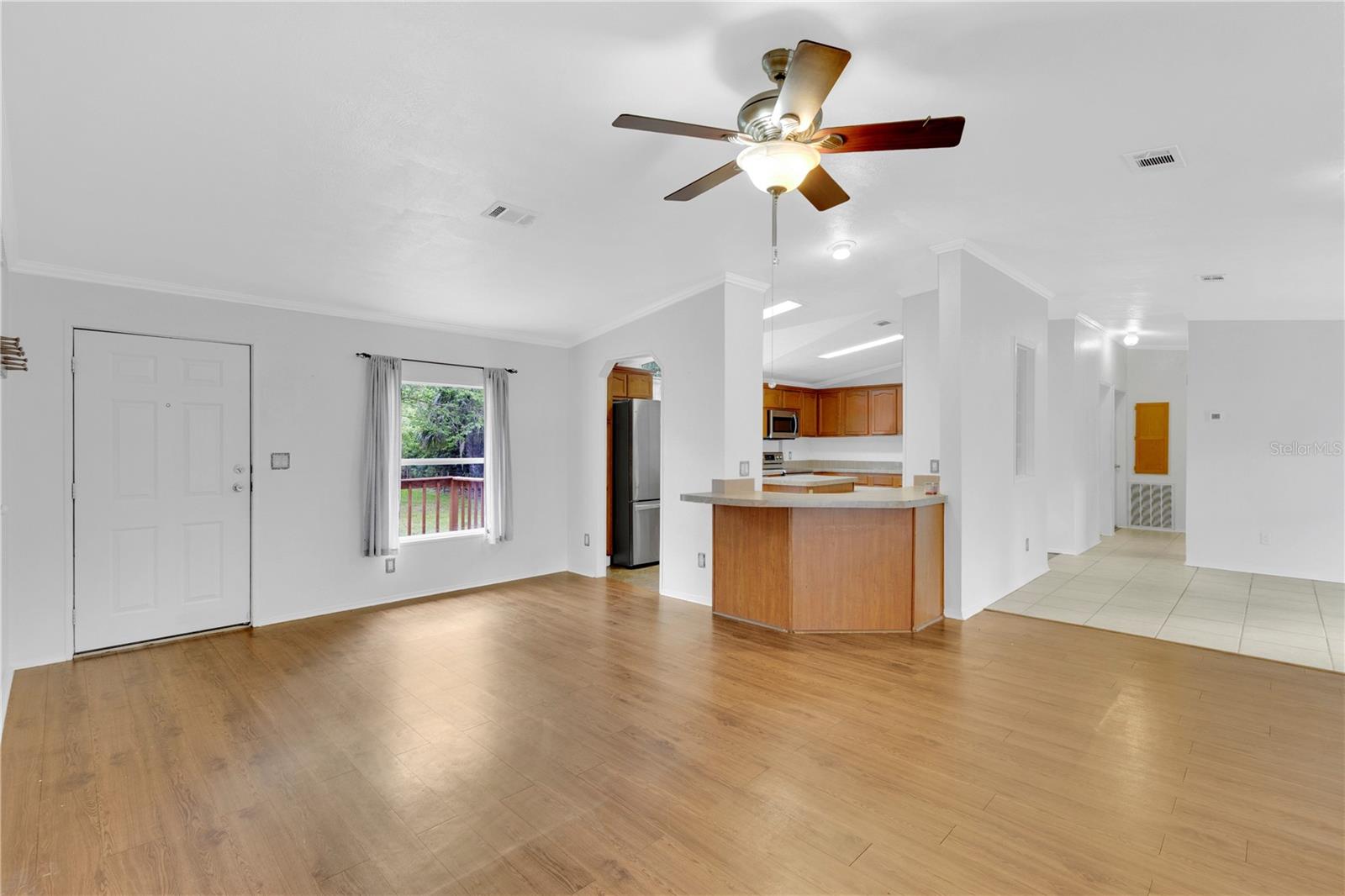 Image 4 of 39 For 6013 Halabrin Road