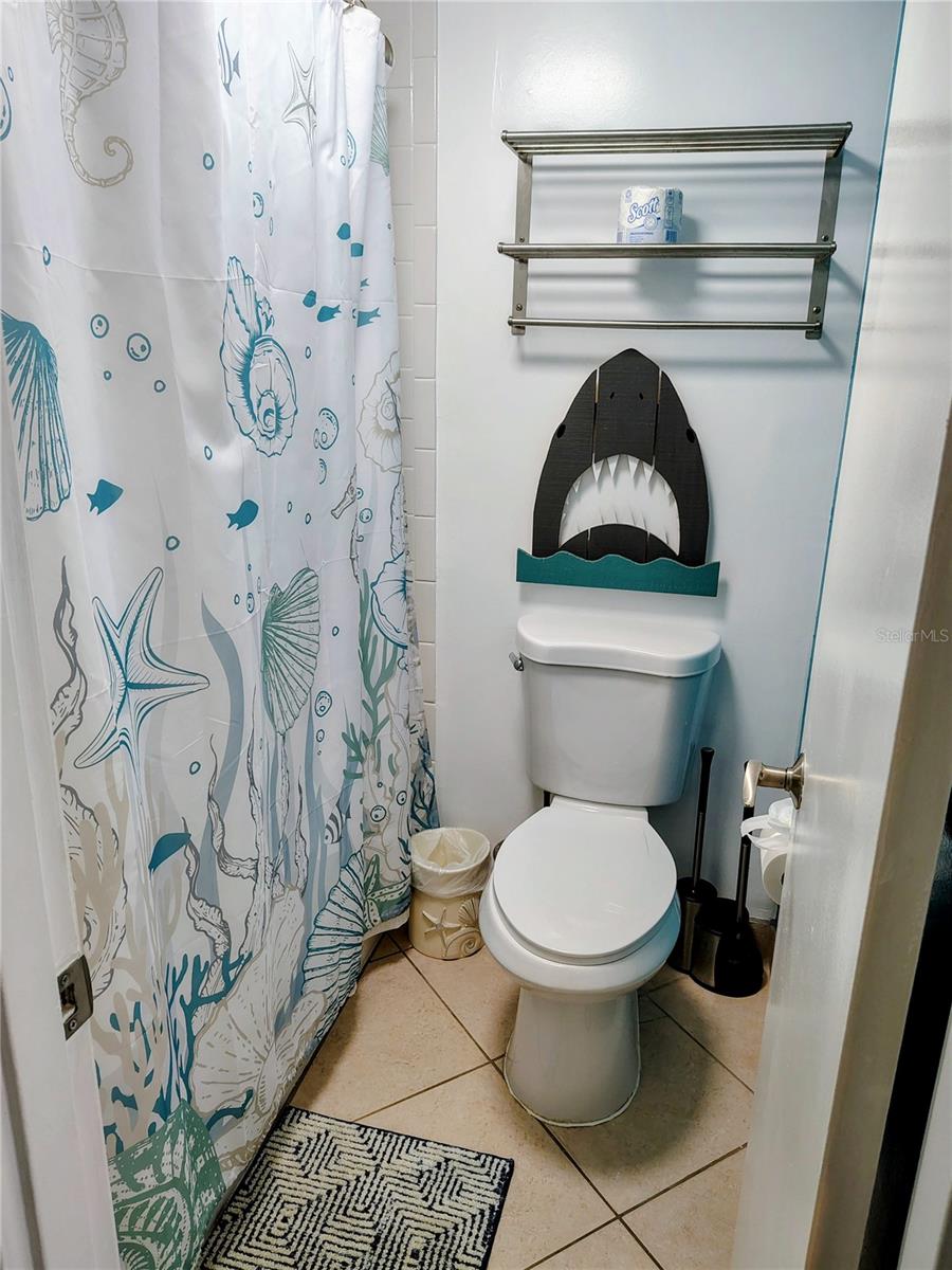 Image 5 of 17 For 2043 Atlantic Avenue 303